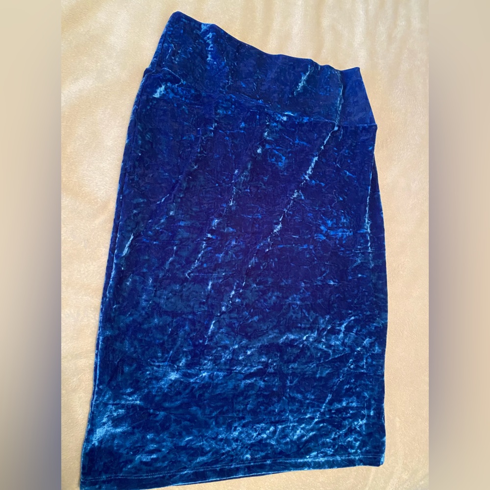 Blue crushed velvet Lularoe Cassie pencil skirt size medium
